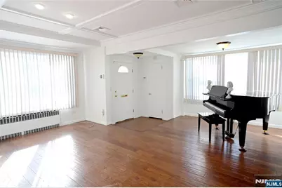 420 Broad Avenue, Englewood, NJ 07631 - Photo 3