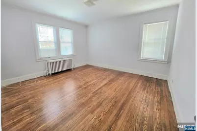 465 Oakdene Avenue 1Fl #1FL, Cliffside Park, NJ 07010 - Photo 5