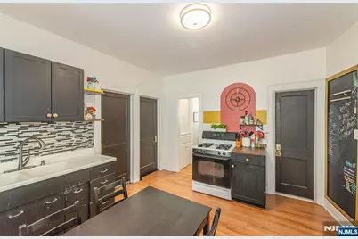 157 Van Riper Avenue, Clifton, NJ 07011 - Photo 11