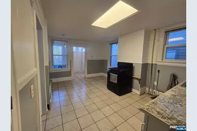 162 Kearny 2 #2, Kearny, NJ 07032 - Photo 11