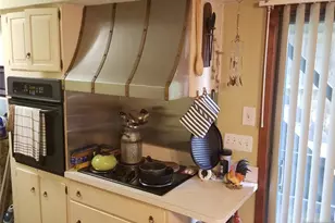 36 Glenwild Ave 1, Bloomingdale, NJ 07403 - Photo 5