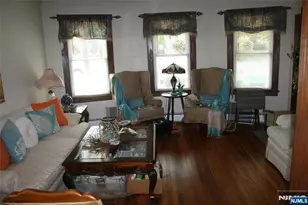 36 Glenwild Ave 1, Bloomingdale, NJ 07403 - Photo 9