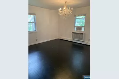 26 Lakeview Avenue D #D, Leonia, NJ 07605 - Photo 5