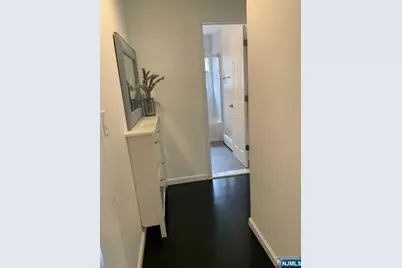 26 Lakeview Avenue D #D, Leonia, NJ 07605 - Photo 3