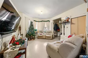 85 Arlington Ave, Jersey City, NJ 07305 - Photo 7