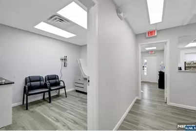 466 Old Hook 11 #11, Emerson, NJ 07630 - Photo 9