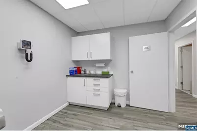 466 Old Hook 11 #11, Emerson, NJ 07630 - Photo 15