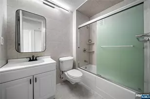 7000 Blvd East 41L, Guttenberg, NJ 07093 - Photo 21