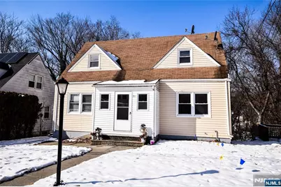 31 Aberdeen, Haledon, NJ 07509 - Photo 3