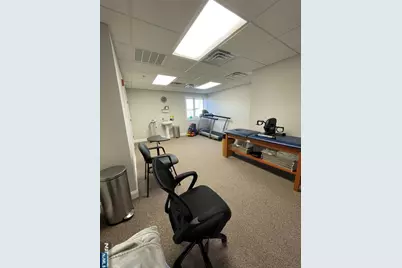 18 Wyckoff Avenue 202 #202, Waldwick, NJ 07463 - Photo 5