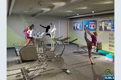 280-320 Oak Street 304B #304B, Ridgewood, NJ 07450 - Photo 23