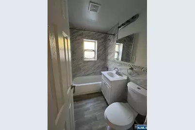 280-320 Oak Street 304B #304B, Ridgewood, NJ 07450 - Photo 9