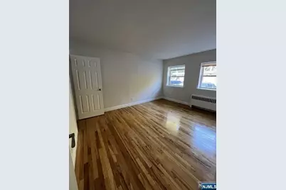 280-320 Oak Street 304B #304B, Ridgewood, NJ 07450 - Photo 13