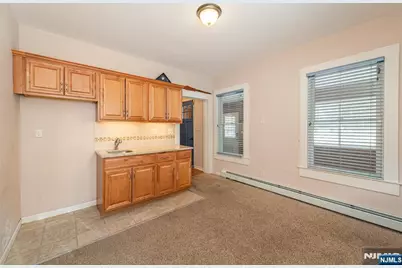 573 Wyckoff Avenue, Mahwah, NJ 07430 - Photo 11