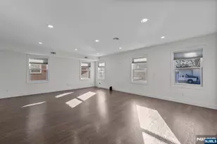 165 Fort Lee Rd, Teaneck Township, NJ 07666 - Photo 7