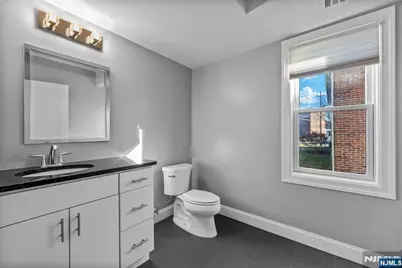 165 Fort Lee Road, Teaneck Township, NJ 07666 - Photo 9