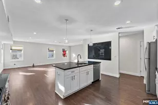 165 Fort Lee Rd, Teaneck Township, NJ 07666 - Photo 3