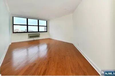 7000 Boulevard East 43H #43H, Guttenberg, NJ 07093 - Photo 15