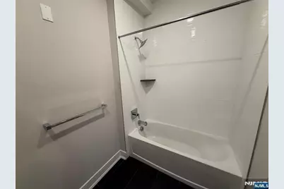 470 Main Street 620 #620, Fort Lee, NJ 07024 - Photo 13