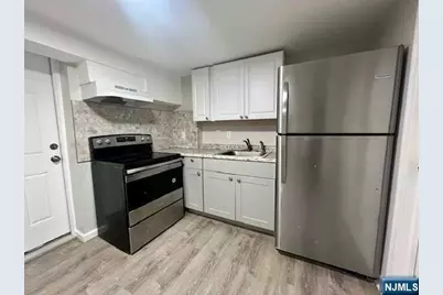 197 Lafayette Place D3 #D3, Englewood, NJ 07631 - Photo 3