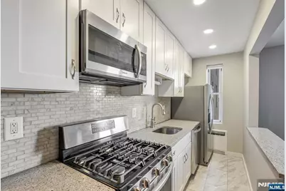 8300 Boulevard East 4D #4D, North Bergen, NJ 07047 - Photo 7