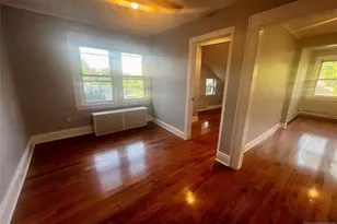 114 Cloverdale Ave 2, Paramus, NJ 07652 - Photo 7