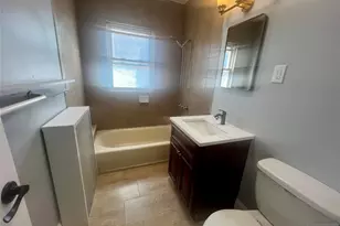 114 Cloverdale Ave 2, Paramus, NJ 07652 - Photo 11