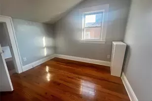 114 Cloverdale Ave 2, Paramus, NJ 07652 - Photo 5