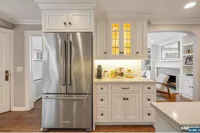 139 Central Avenue, Glen Rock, NJ 07452 - Photo 9