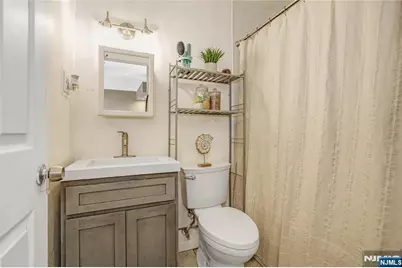 13 Village Way 4 #4, Vernon, NJ 07462 - Photo 5