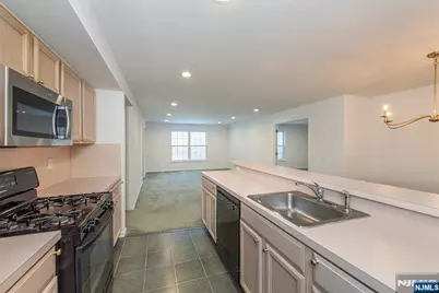 10 Springbrook Road, Montville Township, NJ 07045 - Photo 5