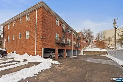 1628 Valley Street 2A #2A, Fort Lee, NJ 07024 - Photo 17