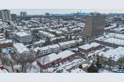 1628 Valley Street 2A #2A, Fort Lee, NJ 07024 - Photo 15