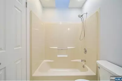 196 Madison Avenue 15 #15, Dumont, NJ 07628 - Photo 21