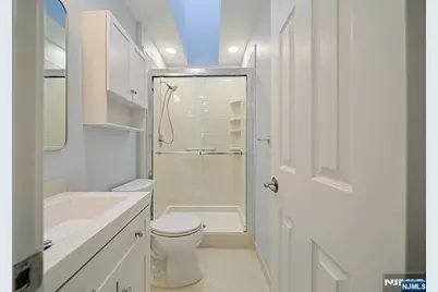 196 Madison Avenue 15 #15, Dumont, NJ 07628 - Photo 17