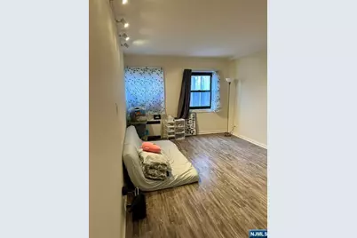 3041 Edwin Avenue 5-E #5-E, Fort Lee, NJ 07024 - Photo 3