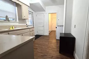 54 Stuyvesant Ave 2, Lyndhurst Township, NJ 07071 - Photo 3