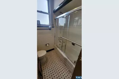 595 67th Street 2 #2, West New York, NJ 07093 - Photo 5