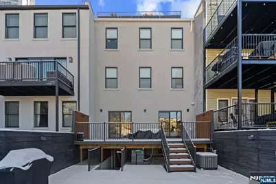 10 Bright Street 1 #1, Jersey City, NJ 07302 - Photo 39