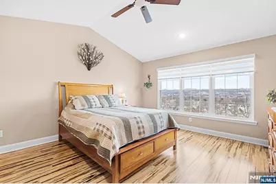 124 Ridge Drive, Pompton Lakes, NJ 07442 - Photo 13