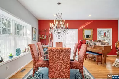 15 Paradise Place C0008 #C0008, Roseland, NJ 07068 - Photo 9