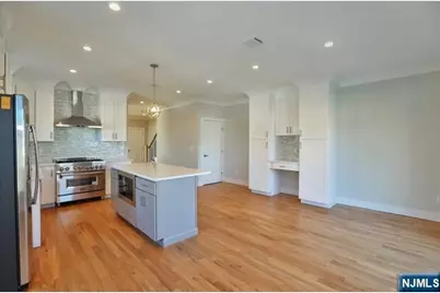 463 Roff Avenue B #B, Palisades Park, NJ 07650 - Photo 11