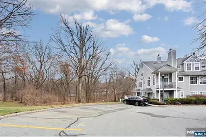 1141 Hyde Park Court 1141 #1141, Mahwah, NJ 07430 - Photo 33