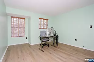 1141 Hyde Park Ct 1141, Mahwah, NJ 07430 - Photo 29