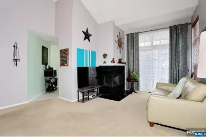 1141 Hyde Park Court 1141 #1141, Mahwah, NJ 07430 - Photo 7