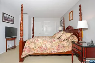 1141 Hyde Park Ct 1141, Mahwah, NJ 07430 - Photo 25