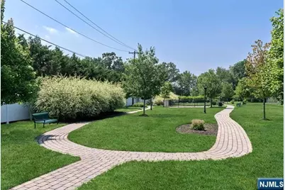 5309 Rio Vista Lane, Northvale, NJ 07647 - Photo 33