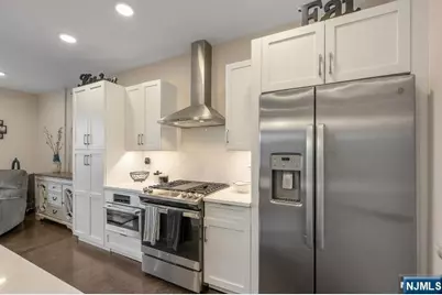 5309 Rio Vista Lane, Northvale, NJ 07647 - Photo 5