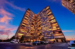 300 Winston Dr 2220, Cliffside Park, NJ 07010 - Photo 1