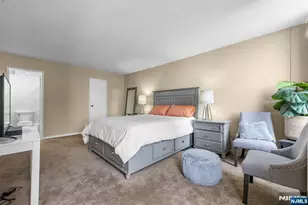 300 Winston Dr 2220, Cliffside Park, NJ 07010 - Photo 23